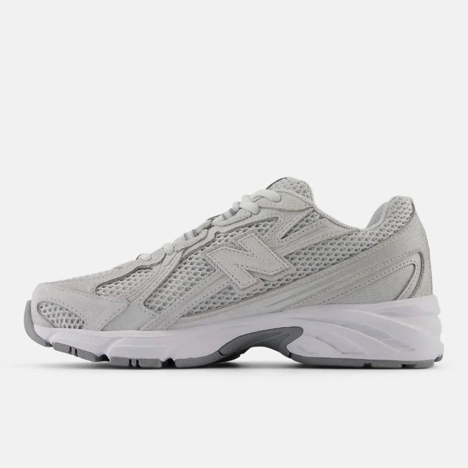 NB 740
